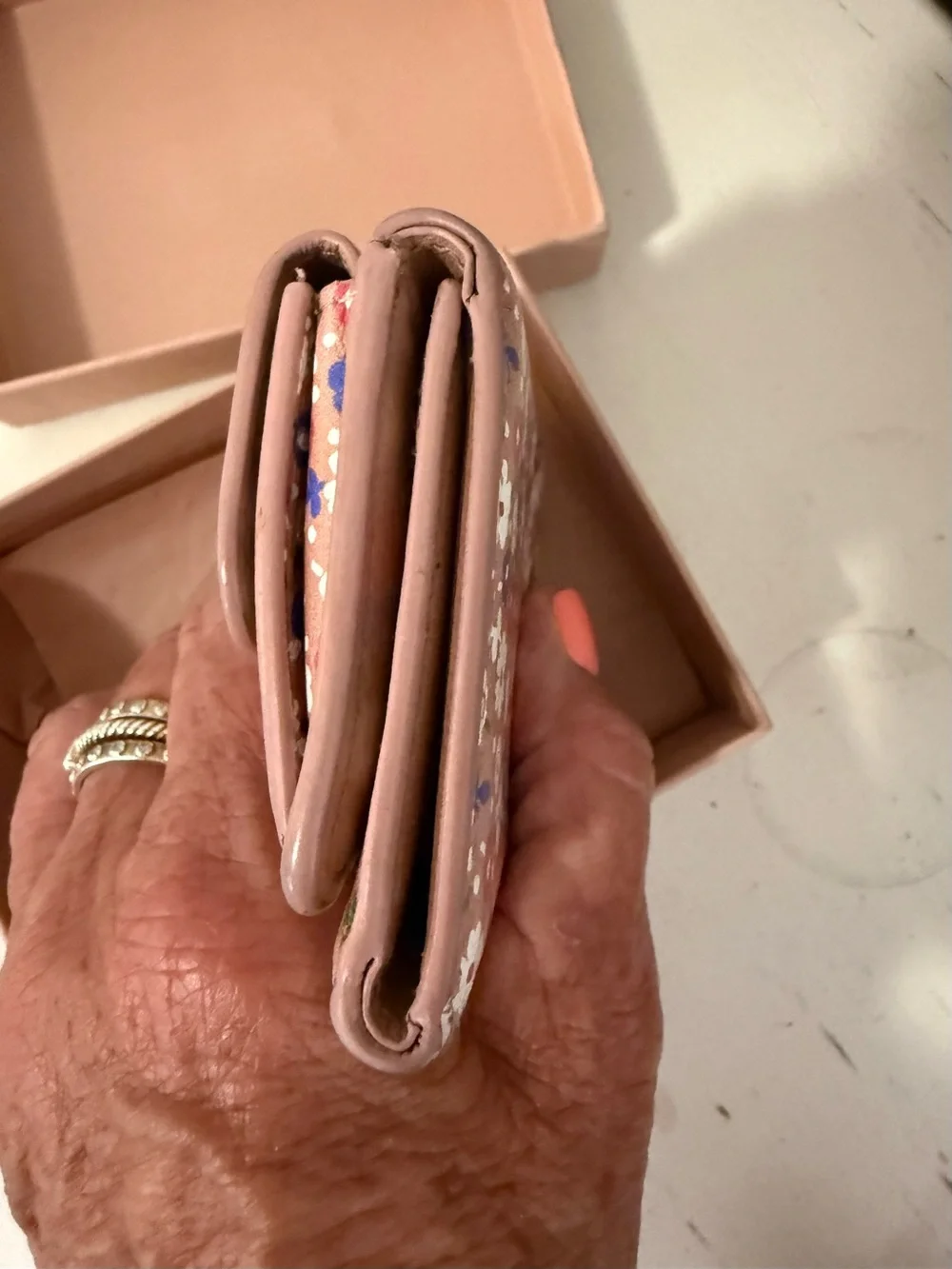Miu Miu Portamonete authentic tri fold wallet in original Box